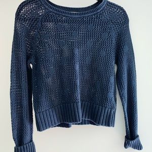 | BANANA REPUBLIC CREW SWEATER